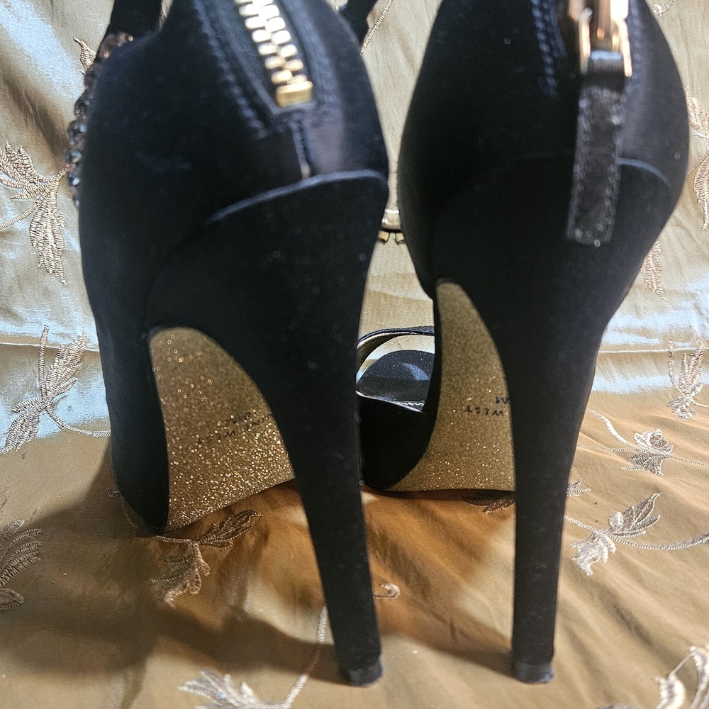 Nine West Black Heels with Gold Glitter Sole - Picture 6 of 7